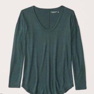 NEW with tags Abercrombie Soft AF green long sleeve medium